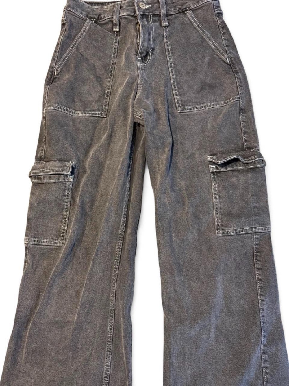 ✨HOLLISTER UTILITY DENIM CARGOS ✨